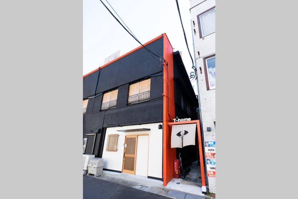 T-Home 1F Tokyo Luaran gambar